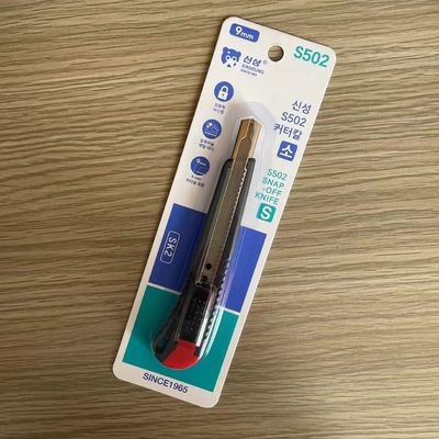 خرید چاقوی سیاه و قرمز با تیغه بازشکن 86 میلی متری SK2 استیل تولید آنلاین